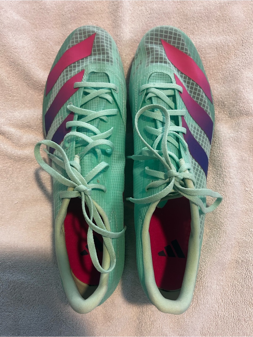 adidas distancestar Mint Green men’s running shoes with Pink and Purple Stripes